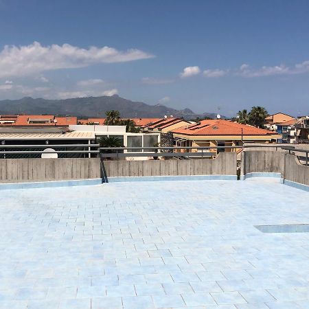 Appartamento Casasolemare Fondachello 폰다첼로 외부 사진