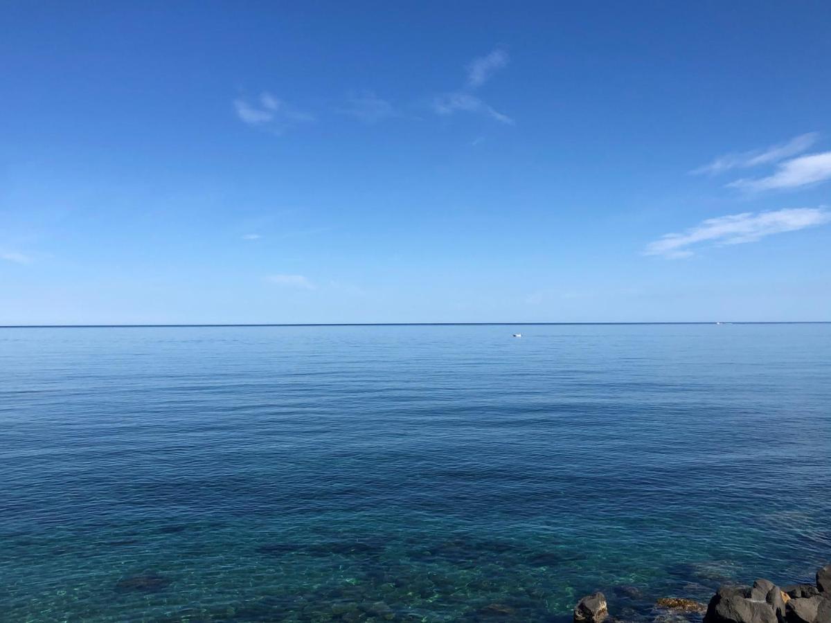 Appartamento Casasolemare Fondachello 폰다첼로 외부 사진