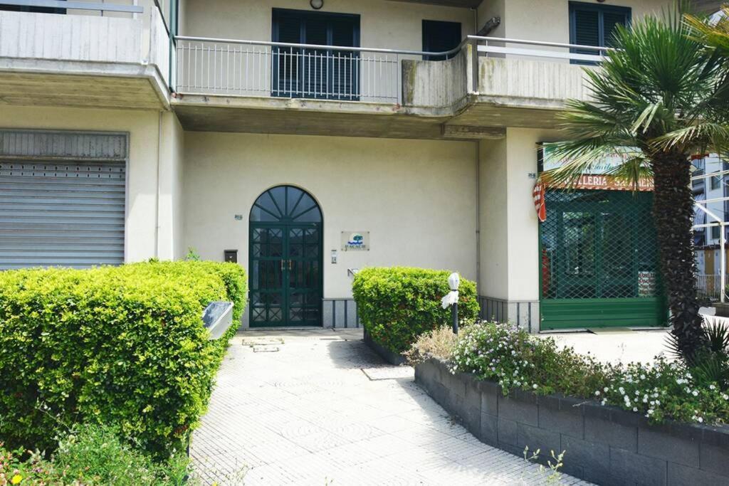Appartamento Casasolemare Fondachello 폰다첼로 외부 사진