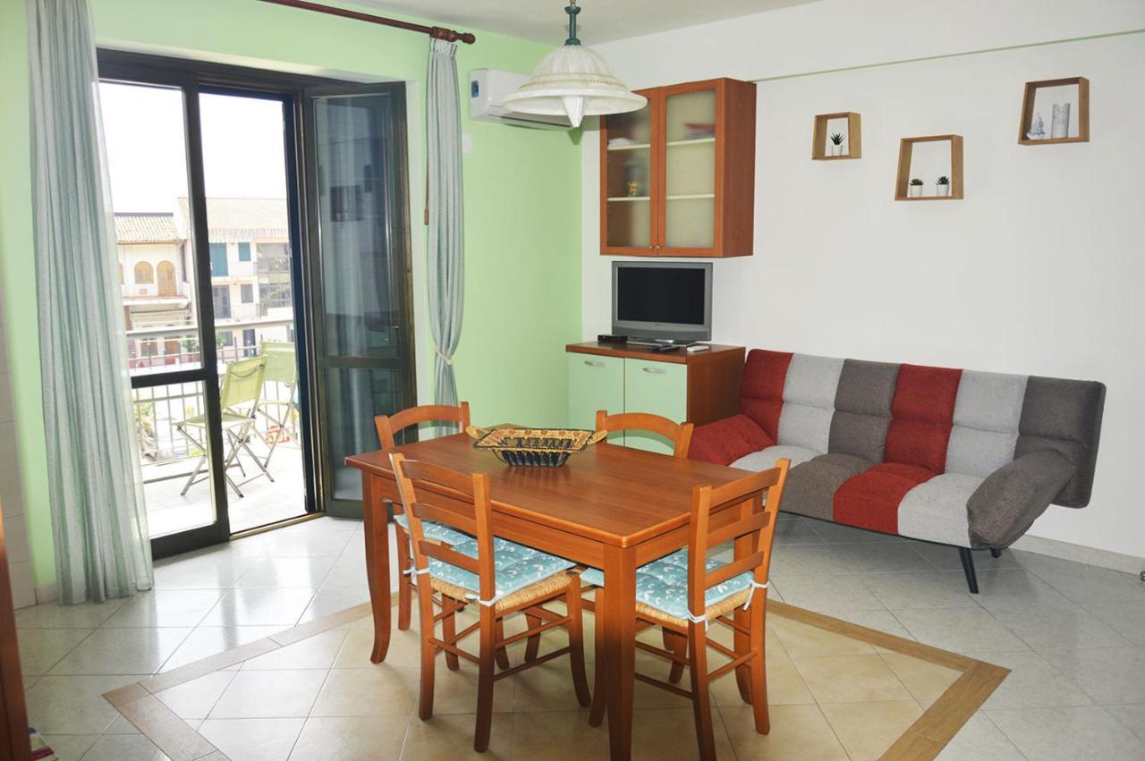 Appartamento Casasolemare Fondachello 폰다첼로 외부 사진